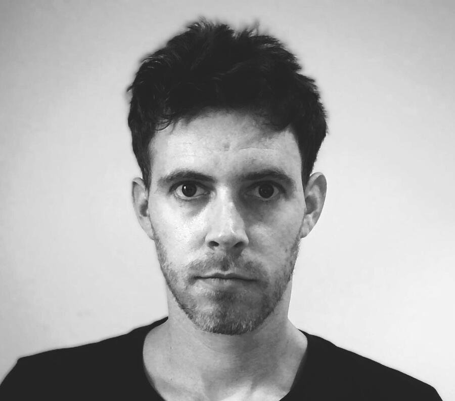 A front facing profile picture of Jason